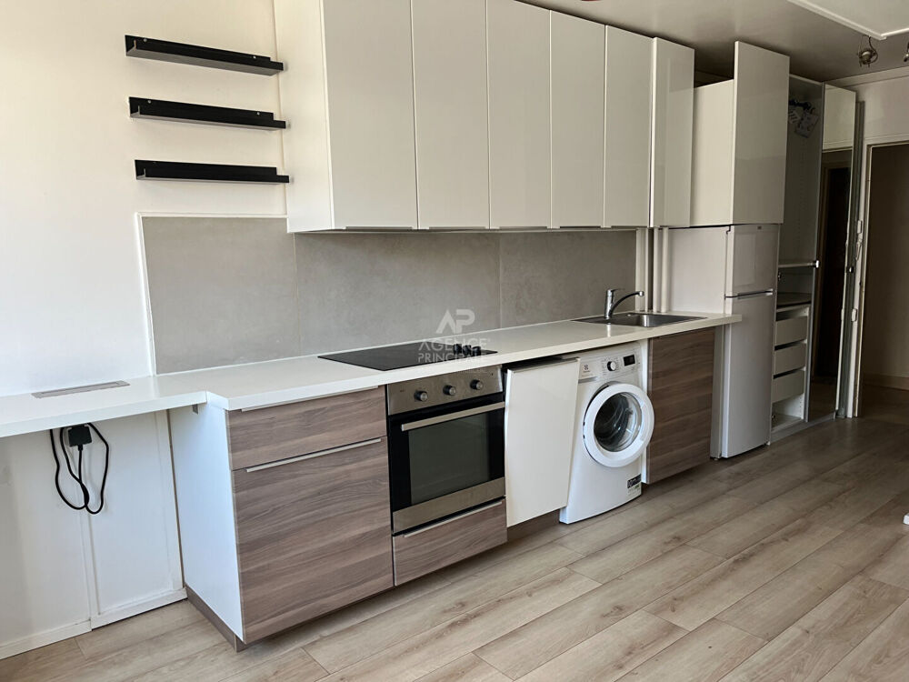 Appartement 1 pièce 20 m² · à Saint Germain en Laye · 20 m² · 160 000 €