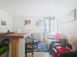  Immeuble à vendre 15 + pièces 268 m²