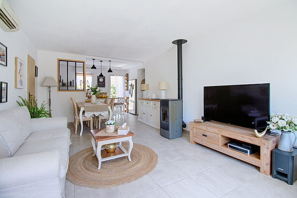 A VENDRE EN EXCLUSIVITE - Villa de 85m2 sur 411 m2 de terrain avec piscine et garage