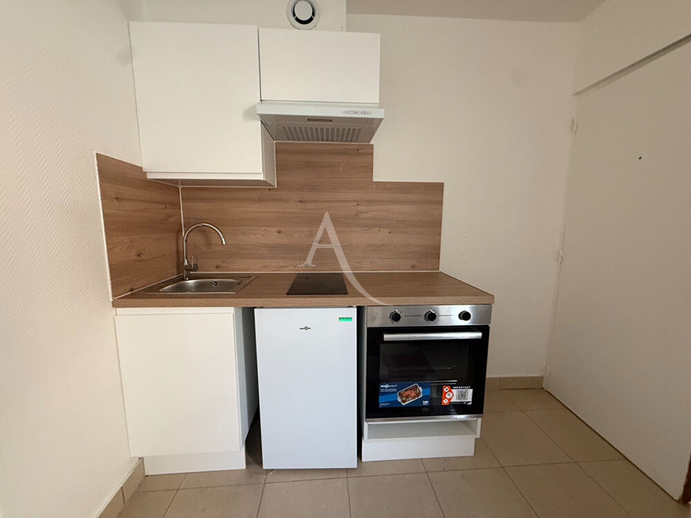 Location Appartement Appartement Aubervilliers 2 pièce(s) 26.20 m2 Aubervilliers