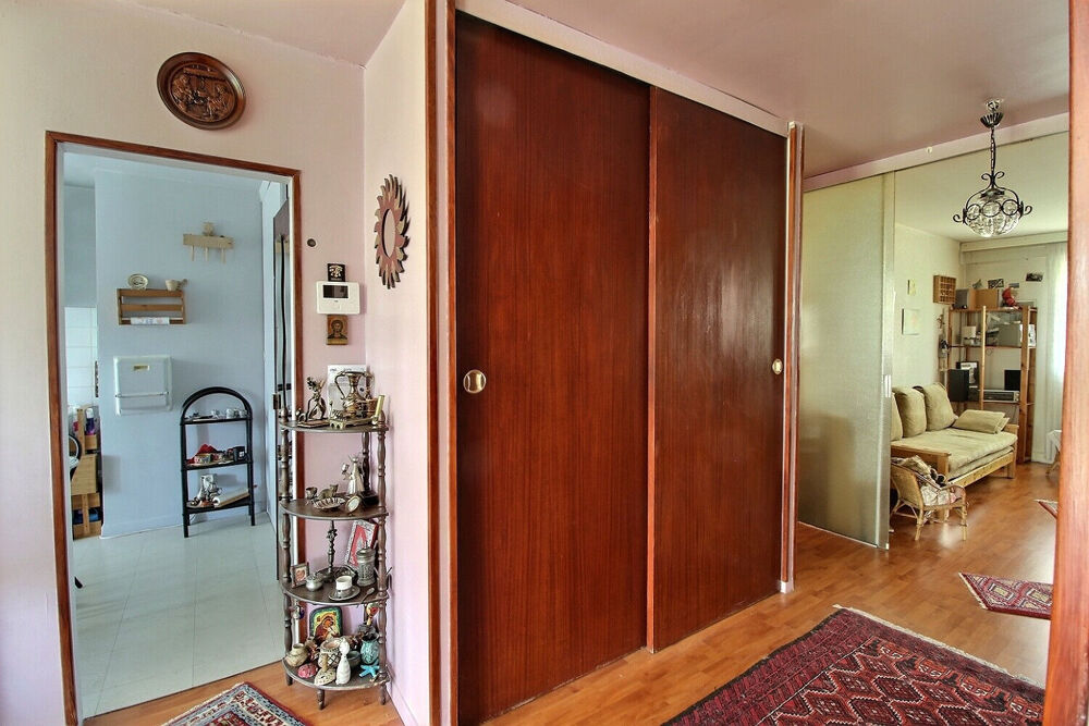 Vente Appartement Appartement 4 pièces à vendre à Massy, quartier conservatoire - 90,11 m², avec balcon, cave et loggia Massy