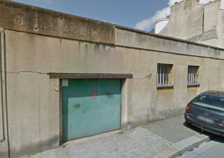  Parking / Garage à louer 