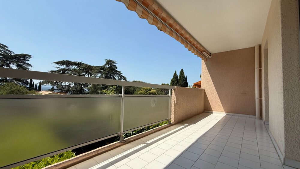 Location Appartement Aix en Provence, 3 pièces avec terrasse plein Sud et vue dégagée Aix en provence