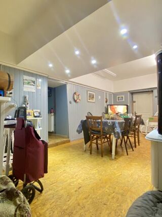  Maison � vendre 8 pi�ces 215 m�