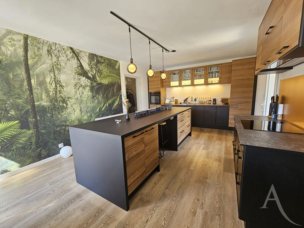 Maison 6 pièces 165 m² · à Lege · 165 m² · 332 900 €