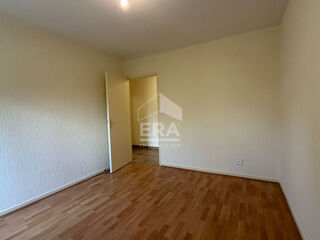  Appartement � louer 3 pi�ces 77 m�