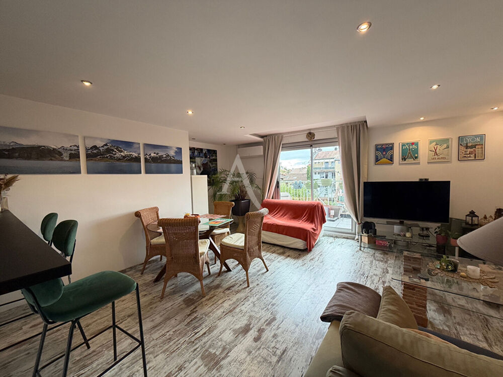 Location Appartement Loue Bourg centre T3 meublé dans résidence sécurisée avec balcon, cave et parking Bourg en bresse