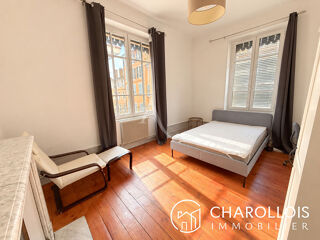 Vente Appartement EXCLUSIVITÉ ! Appartement T5 de caractère au coeur de MÂCON Macon