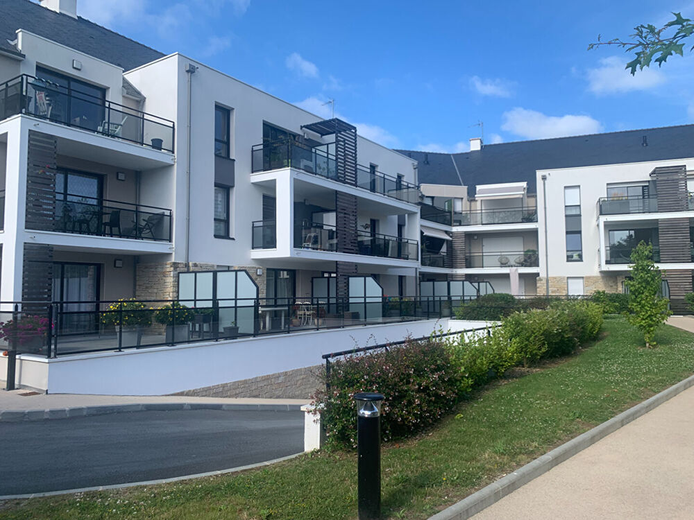 Fouesnant, bourg à pied, très bel appartement T4 avec balcon et garage !