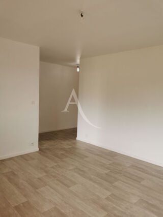  Appartement à louer 2 pièces 51 m²