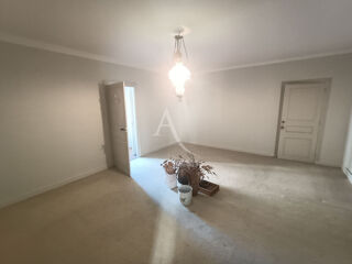  Maison � louer 5 pi�ces 160 m�