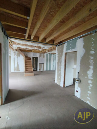  Maison � vendre 3 pi�ces 600 m�