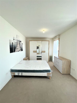  Appartement à louer 2 pièces 50 m²