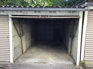  Parking / Garage � louer 