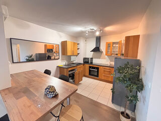  Appartement à louer 4 pièces 78 m²