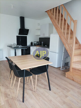 Location Appartement 2 pièces 46 m², Pontivy