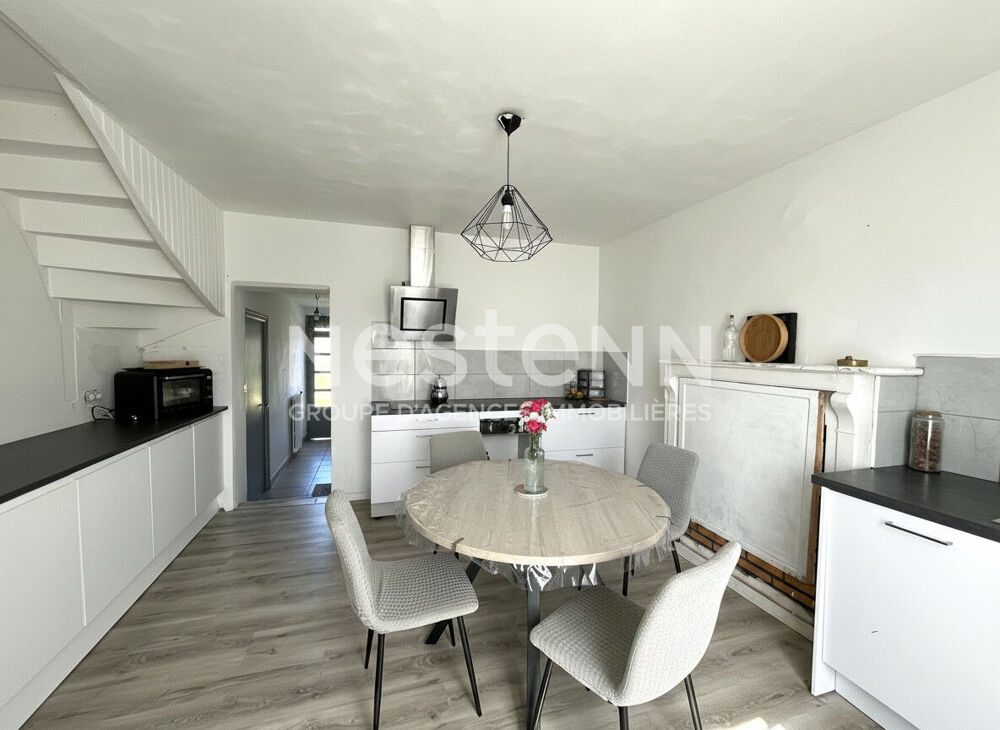 Maison et appartement à vendre, Monterblanc, 145 m² avec 692 m² de terrain.