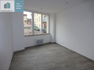  Appartement à louer 2 pièces 31 m²