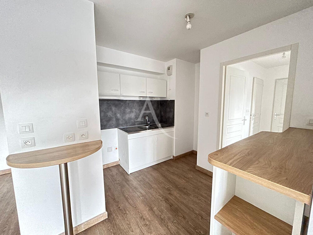 Superbe appartement T3 avec ascenseur proche facultés avec parking en sous-sol et exposé plein SUD