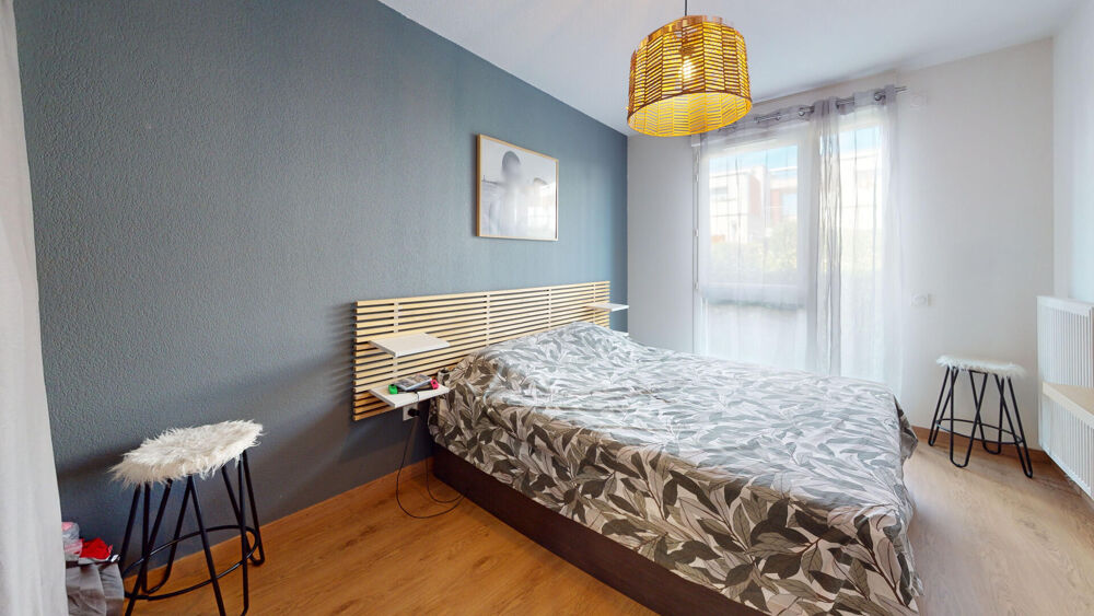 T3 64 m² avec terrasse 25 m², parking sous-sol, résidence récente 2017