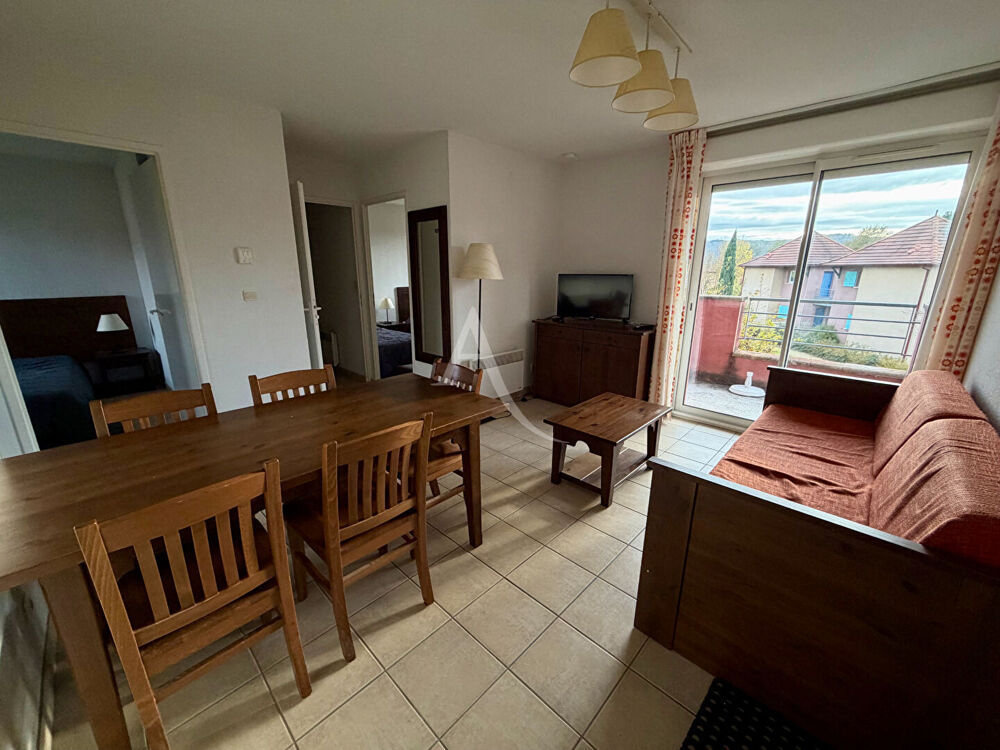 Bel appartement T3 situé dans résidence sécurisée avec piscine proche centre Prayssac