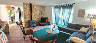  Maison à louer 6 pièces 215 m²