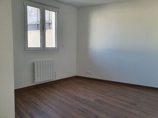  Appartement à louer 2 pièces 44 m²