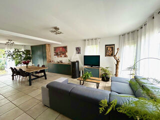  Maison  vendre 7 pices 118 m