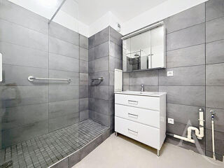  Appartement à vendre 4 pièces 74 m²
