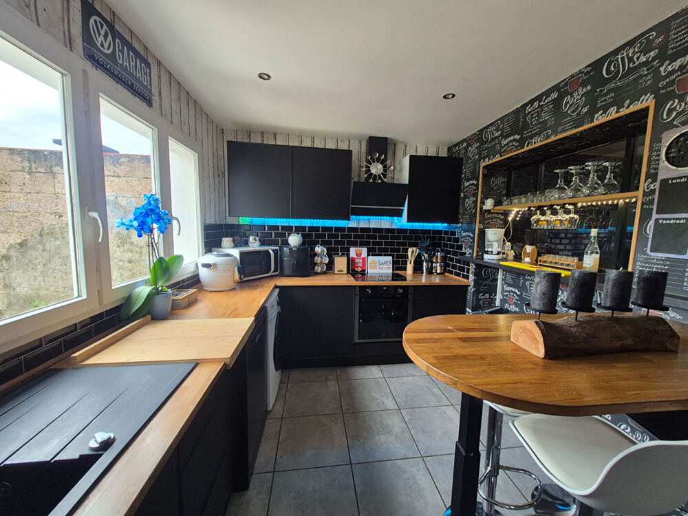 Maison 7 pièces 120 m² à Bruay la Buissiere