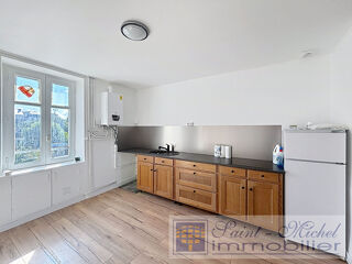  Appartement à louer 3 pièces 75 m²