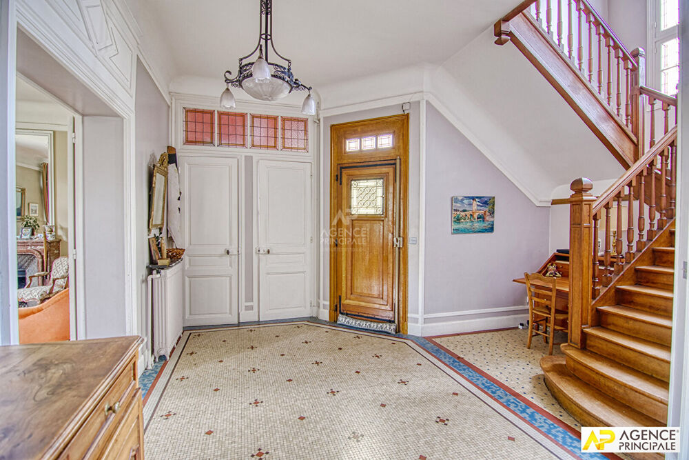 � vendre  Maison Versailles (78000)
