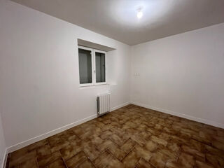  Maison à louer 4 pièces 121 m²