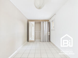  Immeuble � vendre 6 pi�ces 140 m�