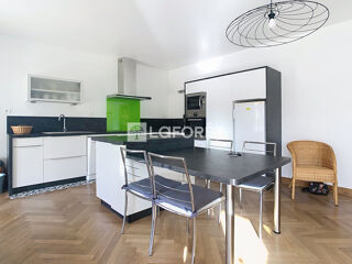  Maison  vendre 7 pices 180 m