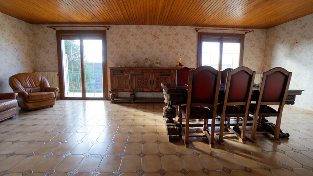 Maison vue dégagée - 7 chambres - 183 m2