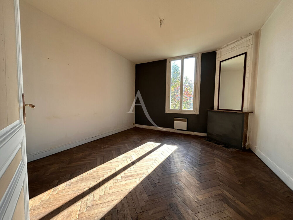 Vente Maison Immeuble Eysines 14 pièce(s) 652.76 m2 Eysines