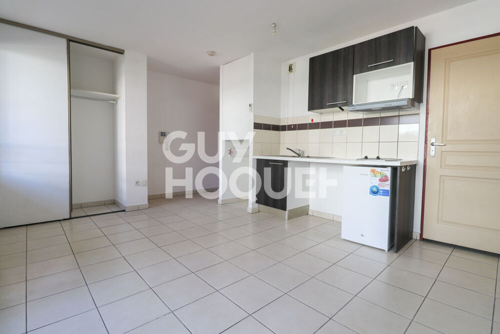 Location Appartement STUDIO - SAINTE CLOTILDE Sainte clotilde
