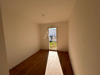  Maison à louer 5 pièces 93 m²