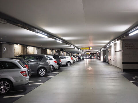  Parking / Garage � louer 1 pi�ce 