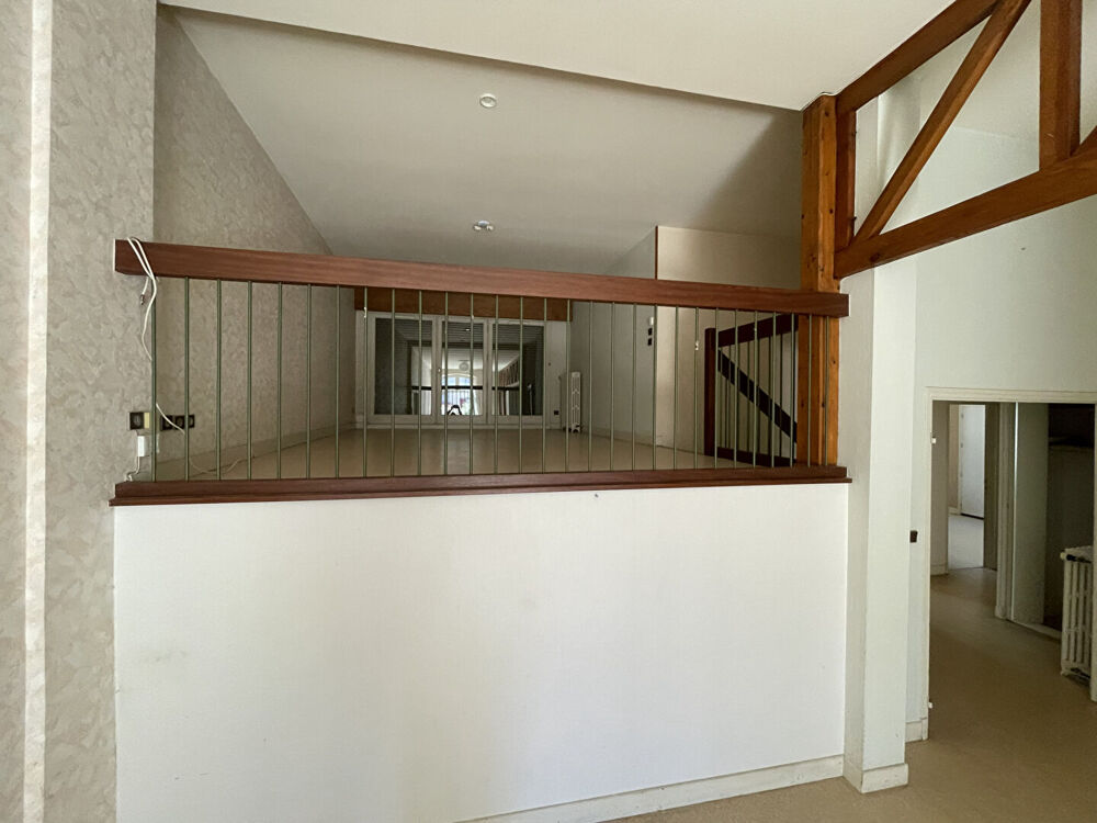 Vente Appartement APPARTEMENT PLAIN PIED AVEC TERRASSE CENTRE VILLE Aurillac
