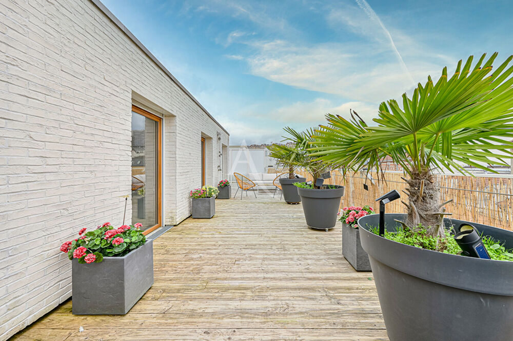 Suresnes limite Puteaux- Appartement 6 pièces 155m² - 80m² Terrasses - 3 Parkings - 1 Cave