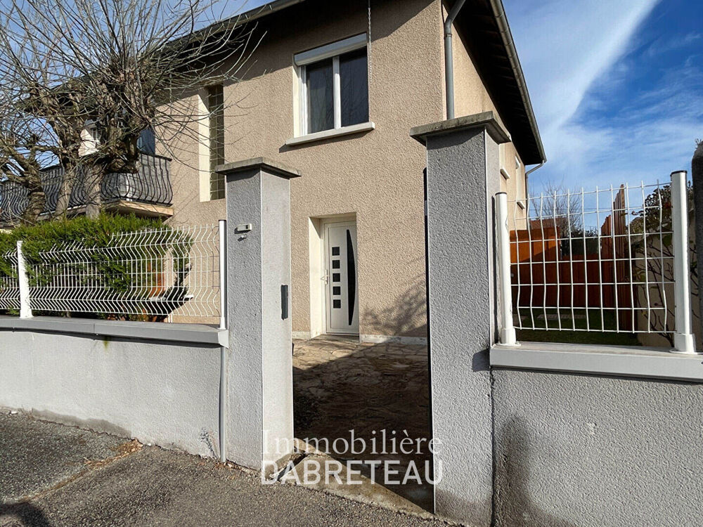 Riorges Maison de 154 m2 en parfait état