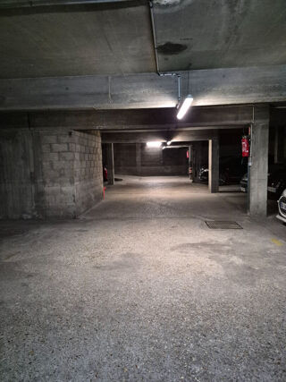  Parking / Garage � vendre 4 pi�ces 11 m�