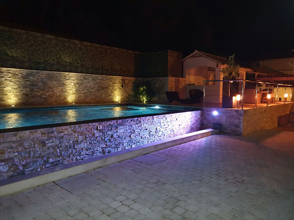 � vendre  Maison Saint-Rapha�l (83700)