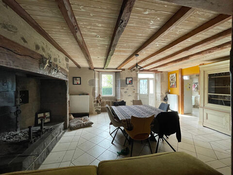   Havre de paix au sommet de l'Auvergne Maison - 6 pi�ce(s) - 174 m�