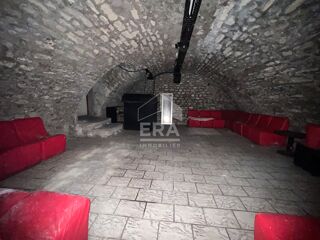  Immeuble � vendre 8 pi�ces 340 m�