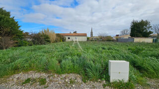  Terrain  vendre 698 m Moeze