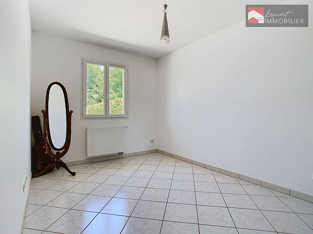 Villa de plain-pied, 4 chambres, Garage - 01190 GORREVOD
