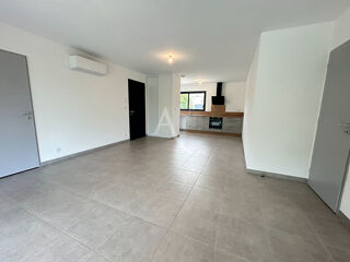  Maison à louer 4 pièces 76 m²